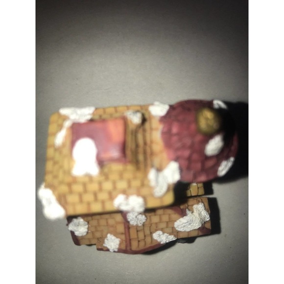 K’s Collection Figurines, Santa house, opens to Santa/Teddy/Tree Christmas - Picture 7 of 13